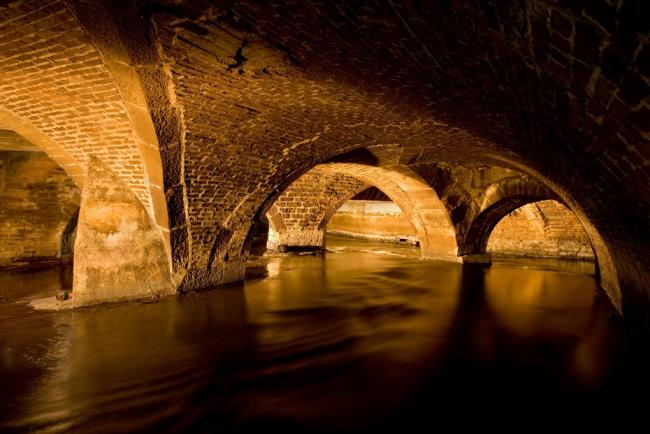 Река Bradford Beck, Англия,