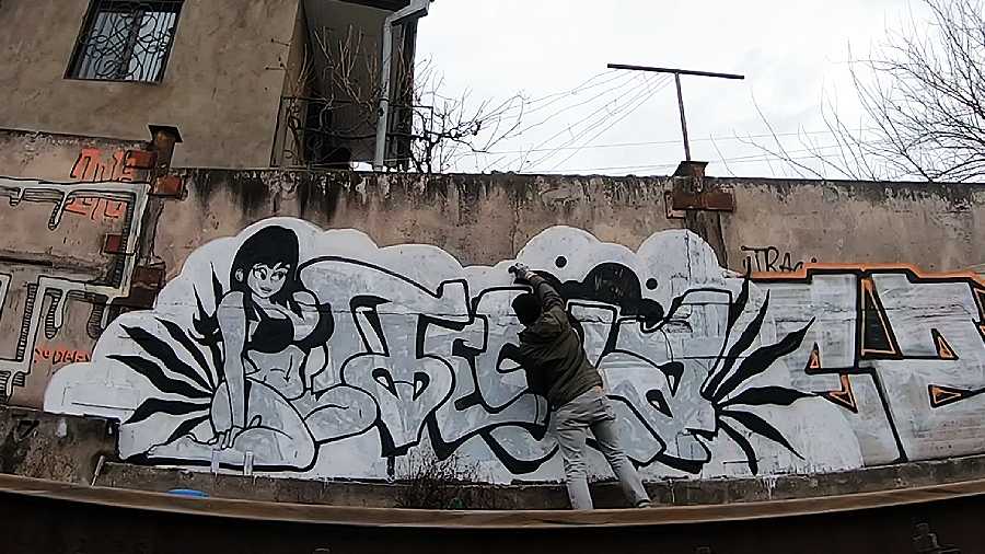 TESLA — Graffiti trip Tbilisi