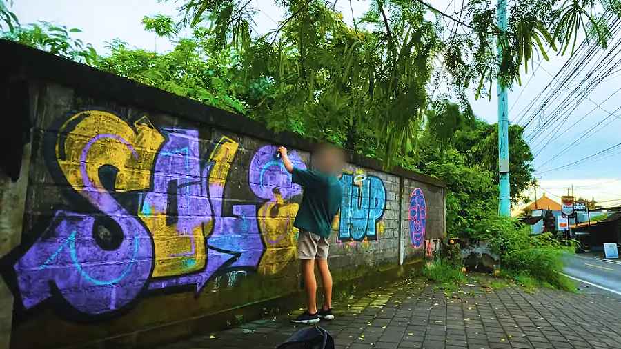No Train No Problem — Graffiti In Bali